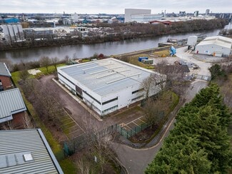 Plus de détails pour Pacific Way, Salford - Industriel/Logistique à louer