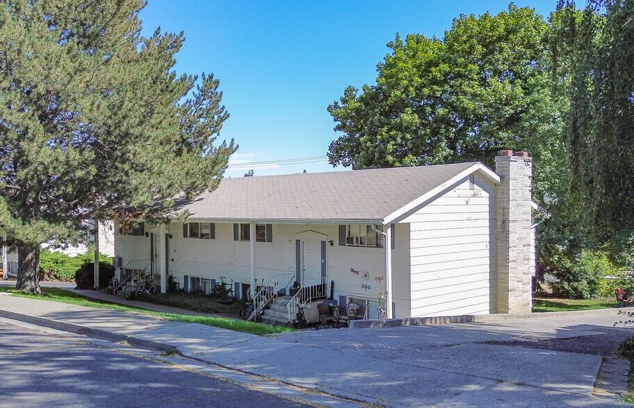 225 NW Timothy St, Pullman, WA à vendre - Photo principale – Image 1 sur 1