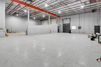 Plus de détails pour 3001 SW 10th St, Pompano Beach, FL - Industriel/Logistique à louer