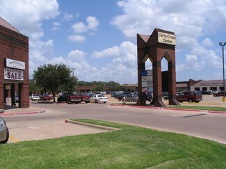 Plus de détails pour 4001 E 29th St, Bryan, TX - Bureau, Local commercial à louer