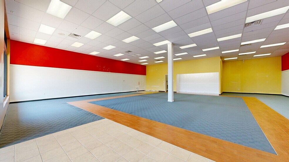 7101 US Highway 19 N, Pinellas Park, FL à louer - Numérisation 3D Matterport – Image 2 sur 10
