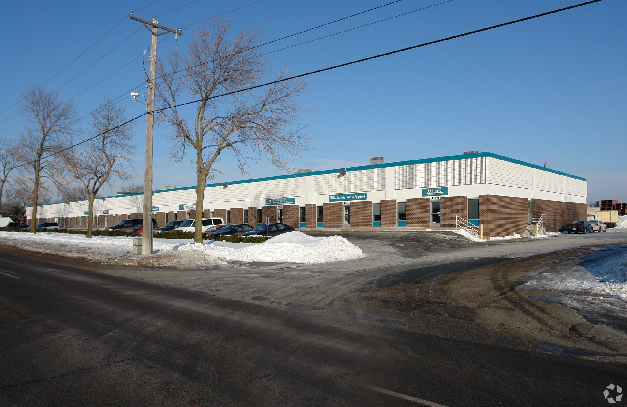 9341-9363 Penn Ave S, Bloomington, MN à louer Photo principale– Image 1 sur 6