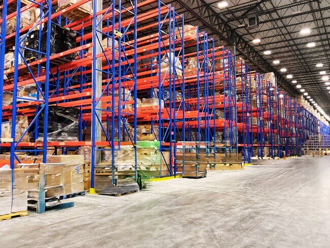 Plus de détails pour 200 S Pemberton Rd, Pemberton, NJ - Bureau, Industriel/Logistique à louer