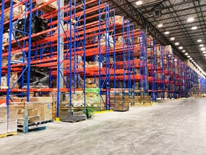 200 S Pemberton Rd, Pemberton, NJ à louer Photo intérieure– Image 1 sur 5