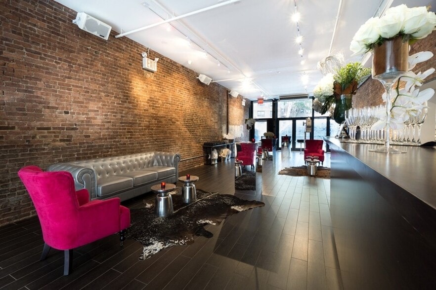 285-287 Tenth Ave, New York, NY à louer - Photo intérieure – Image 2 sur 3