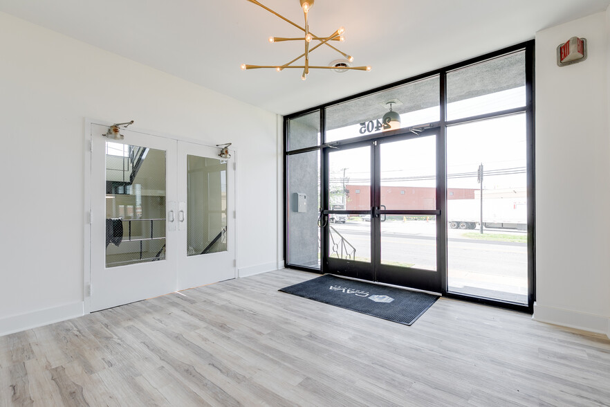 2405 Westwood Ave, Richmond, VA à louer - Photo intérieure – Image 2 sur 5
