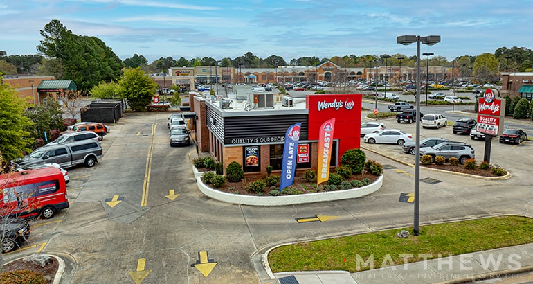 2200 Wayne Memorial Dr, Goldsboro, NC à vendre - Photo de l’immeuble – Image 2 sur 4