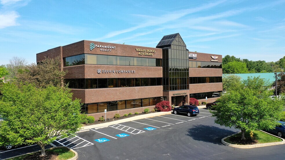 120 N Pointe Blvd, Lancaster, PA à louer - Photo de l’immeuble – Image 3 sur 7