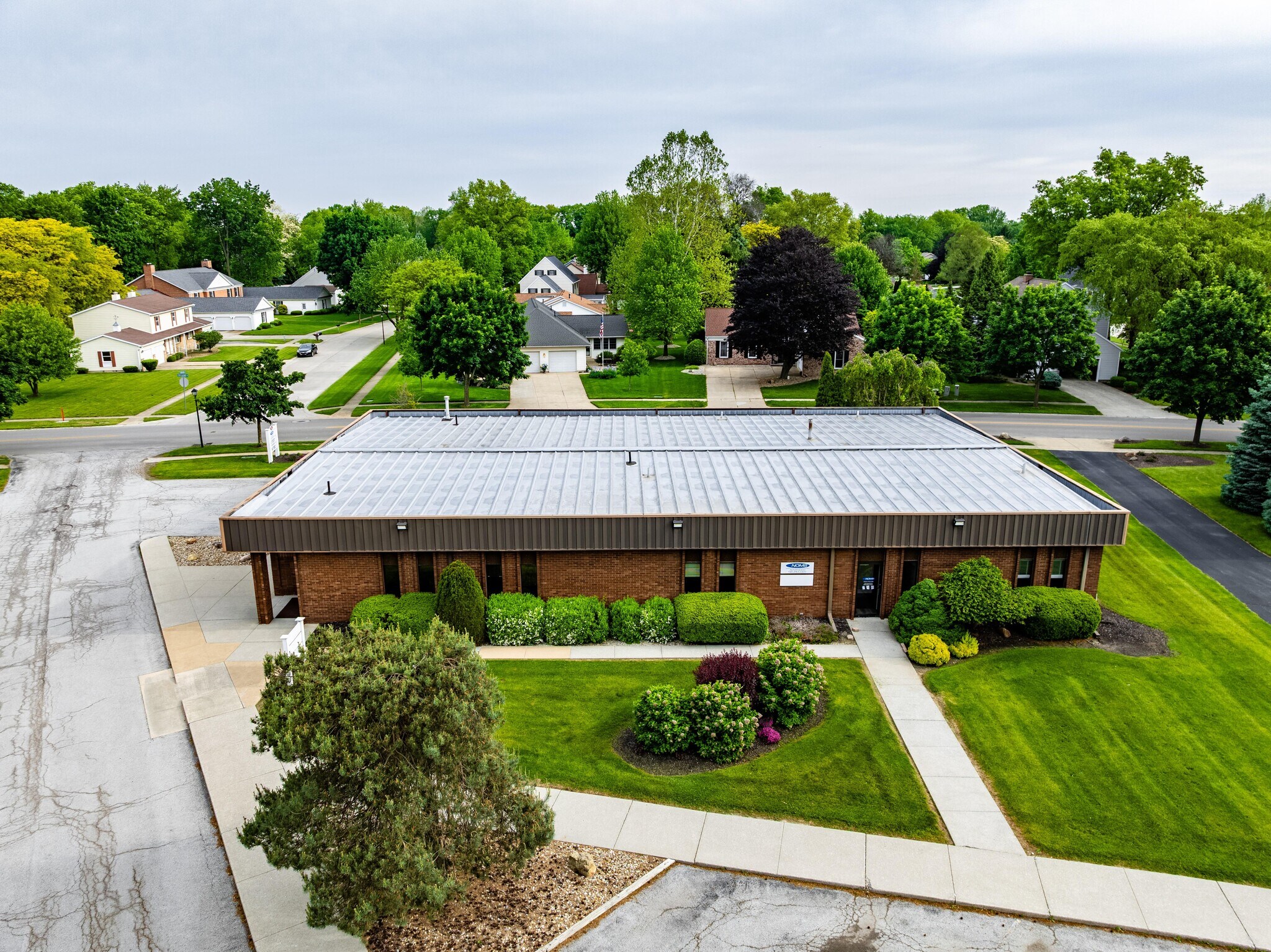 34 Executive Dr, Norwalk, OH à vendre Photo de l’immeuble– Image 1 sur 45