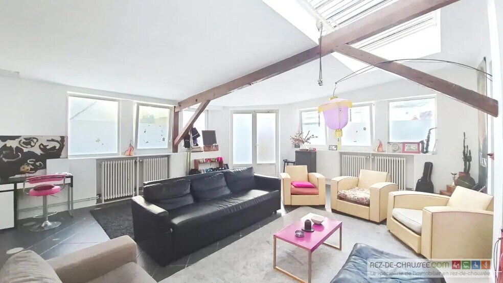 Bureau dans Paris à vendre - Photo de l’immeuble – Image 2 sur 30