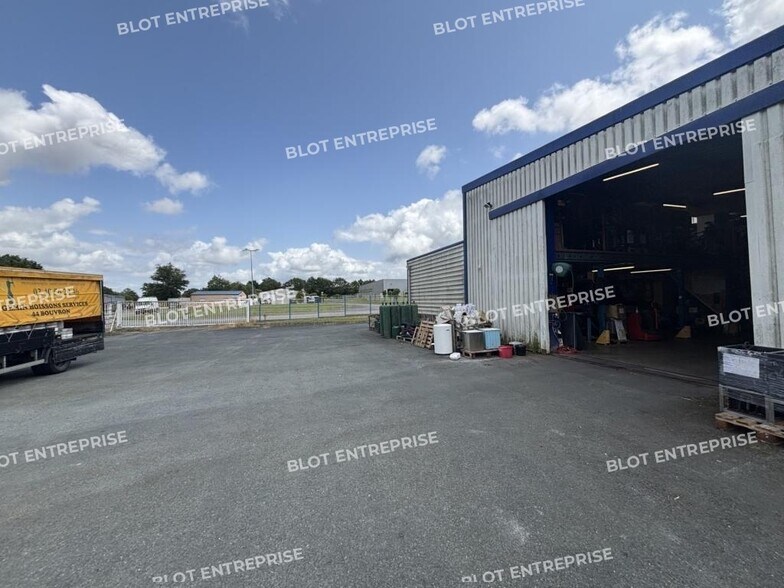 Industriel/Logistique dans Bouvron à louer - Photo de l’immeuble – Image 3 sur 7