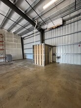 193 Nopu St St, Puunene, HI à louer Photo intérieure– Image 2 sur 6