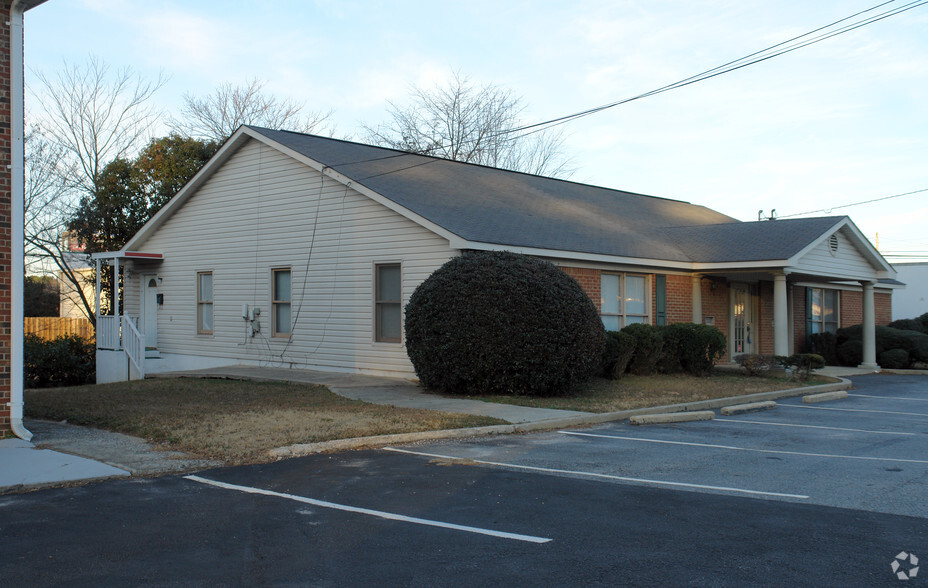 542 Parkwood Way, Jonesboro, GA à vendre - Photo de l’immeuble – Image 3 sur 4