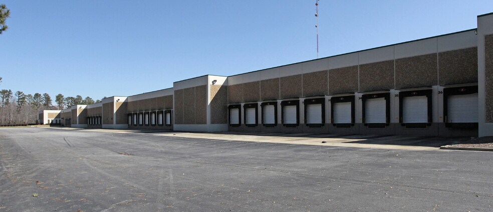 6070 Fulton Industrial Blvd SW, Atlanta, GA à louer - Photo de l’immeuble – Image 1 sur 4