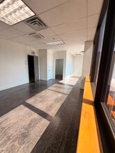 8 John Walsh Blvd, Peekskill, NY à louer Photo intérieure– Image 2 sur 5