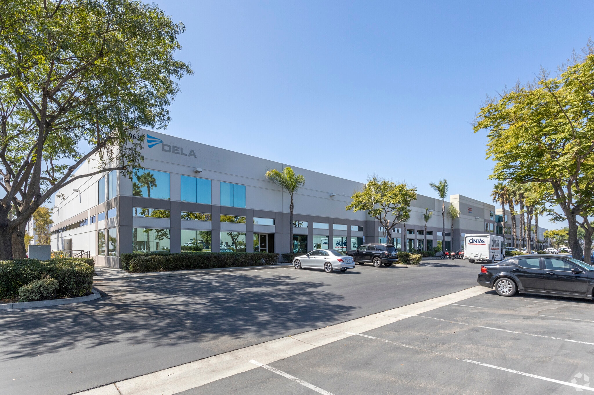 9635 Heinrich Hertz Dr, San Diego, CA à louer Photo principale– Image 1 sur 5