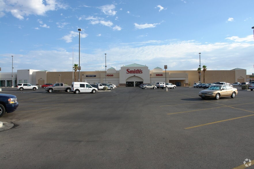 4600-4610 E Sunset Rd, Henderson, NV à louer - Photo principale – Image 3 sur 11