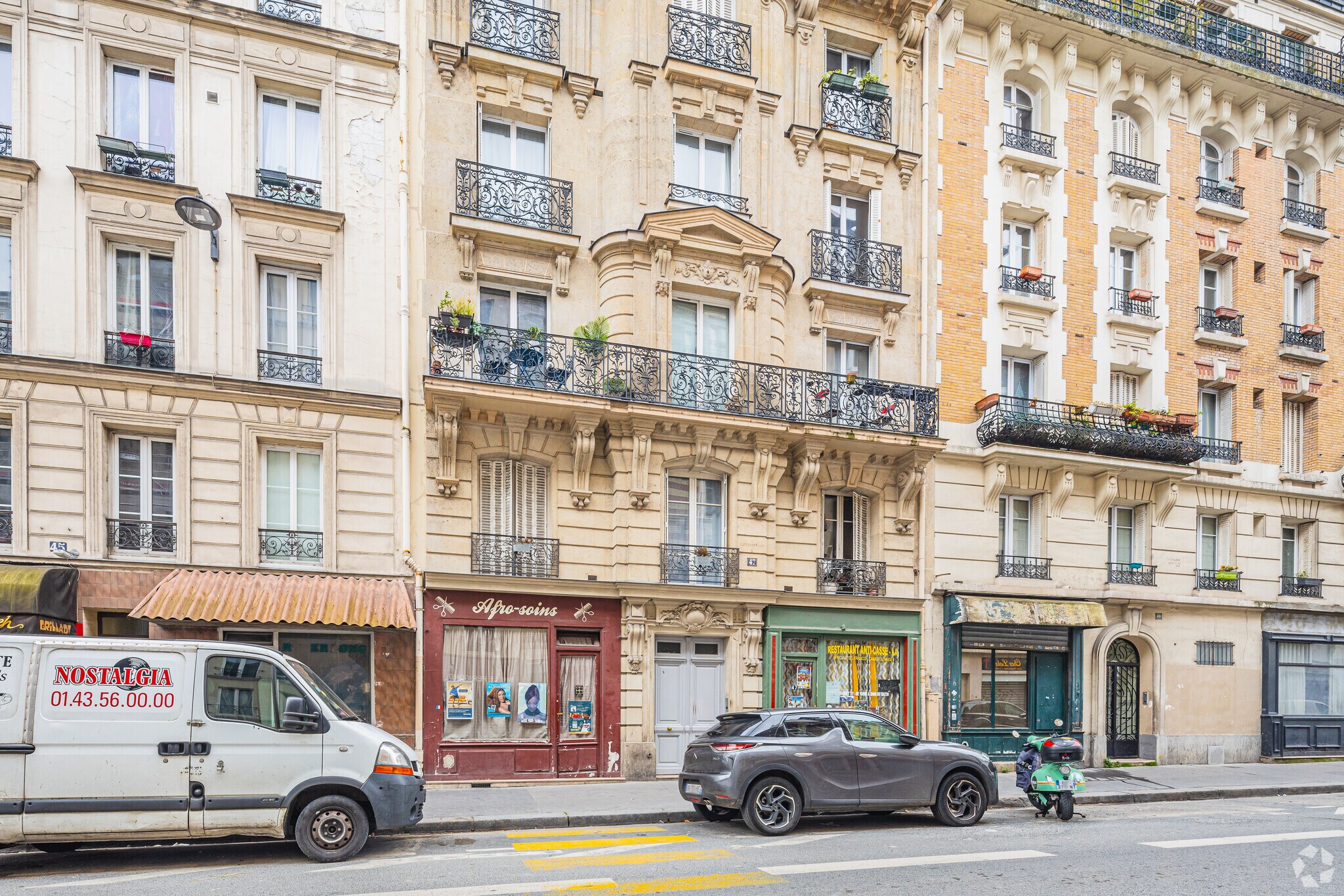 Local commercial dans Paris à louer Photo de l’immeuble– Image 1 sur 5