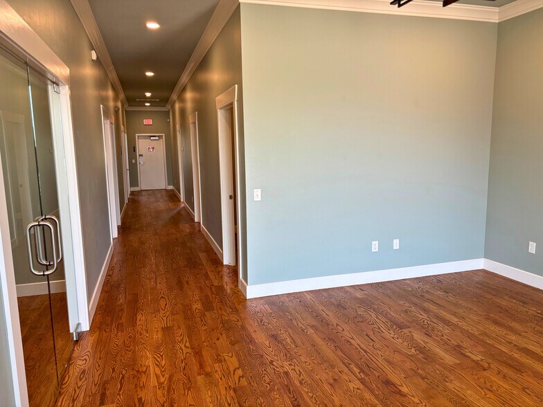 14512 Bogert Pky, Oklahoma City, OK à vendre - Photo intérieure – Image 2 sur 3