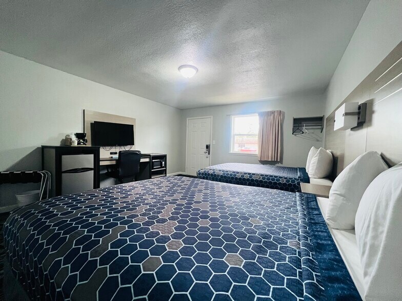 1210 A Ave E, Oskaloosa, IA à vendre - Photo de l’immeuble – Image 3 sur 11