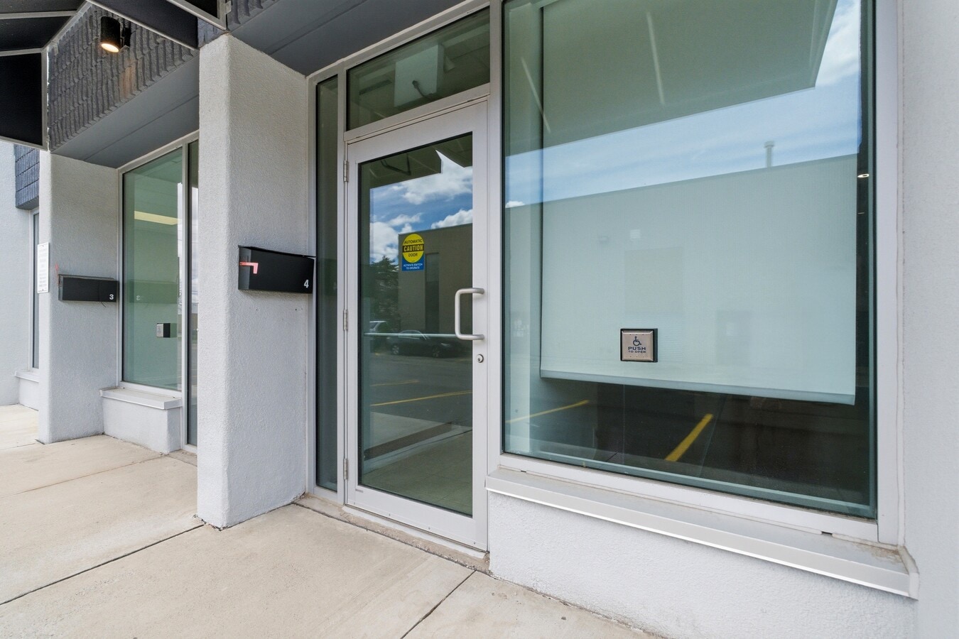397 Humberline Dr, Toronto, ON M9W 5X3 - Lot 4 - - Photo intérieure - Image 1 of 5