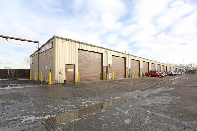Plus de détails pour 1800 E 69th Ave, Denver, CO - Industriel/Logistique à louer
