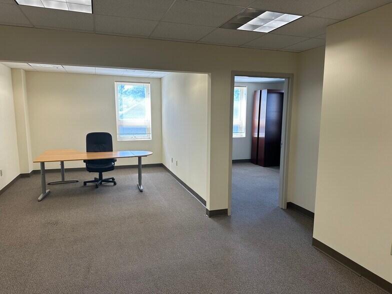 16 N Franklin St, Doylestown, PA à louer - Photo intérieure – Image 2 sur 4