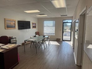 119 Hollywood Blvd, Fort Walton Beach, FL à louer Photo intérieure– Image 2 sur 6