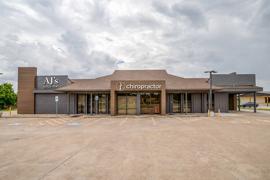 405 State 171 Hwy, Godley, TX à louer - Photo de l’immeuble – Image 1 sur 15