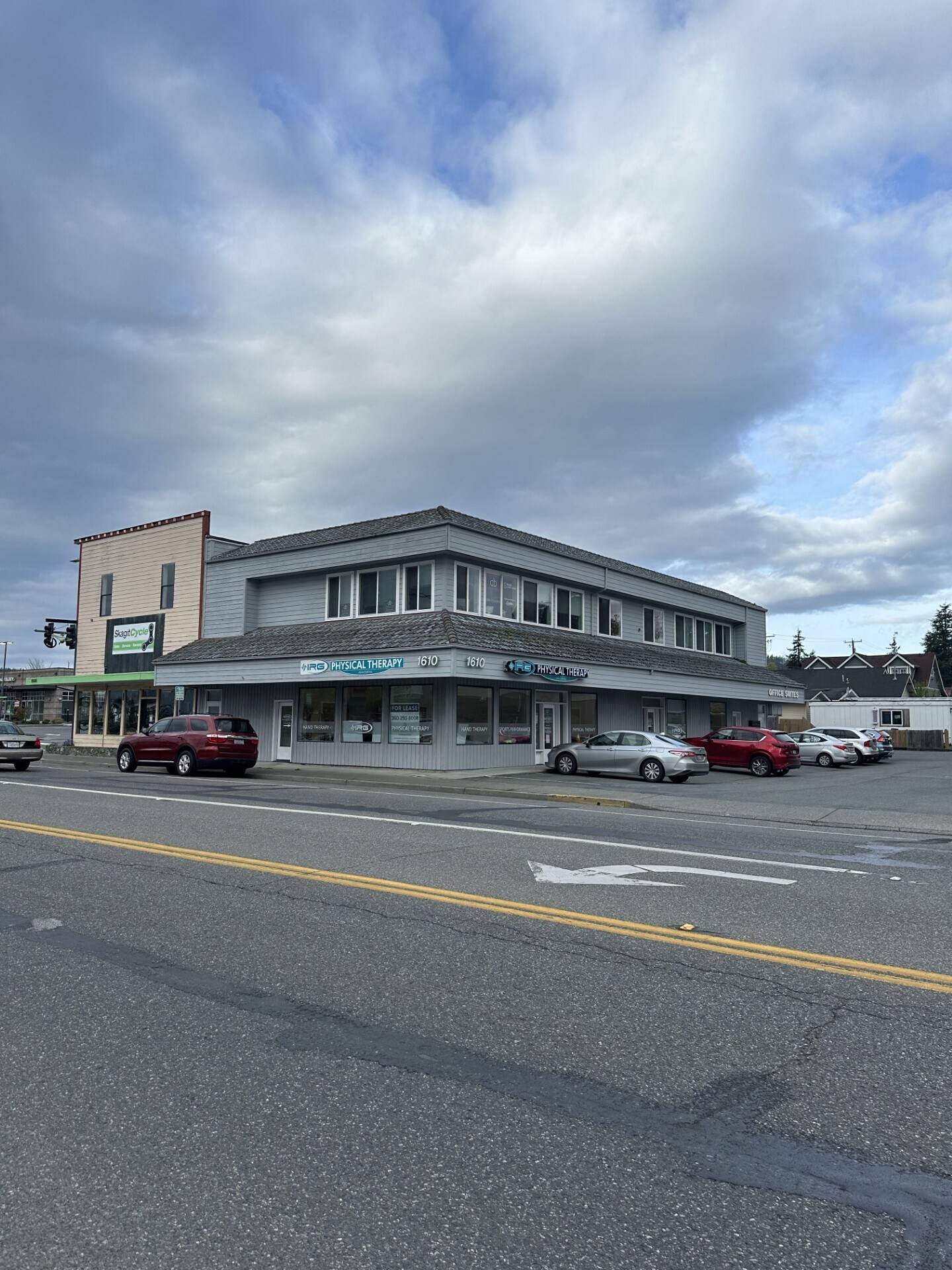 1610 Commercial Ave, Anacortes, WA à louer Photo de l’immeuble– Image 1 sur 12