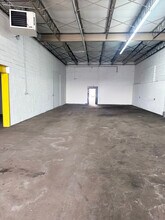 115-119 Roesler Rd, Glen Burnie, MD à louer Photo intérieure– Image 2 sur 4