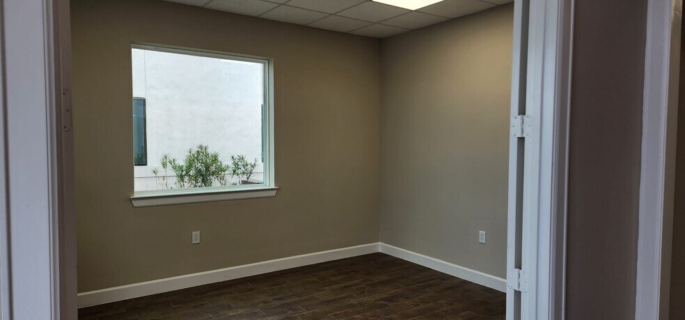 11940 Broadway St, Pearland, TX à louer - Photo intérieure – Image 3 sur 10