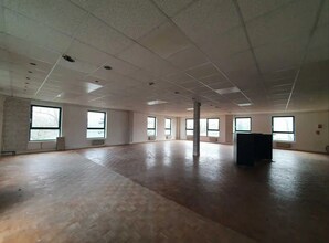 Bureau dans Viry-Châtillon à louer Photo intérieure– Image 1 sur 4