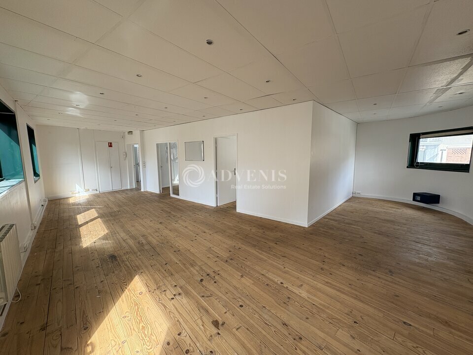 Bureau dans Boulogne-Billancourt à louer Photo intérieure– Image 1 sur 11