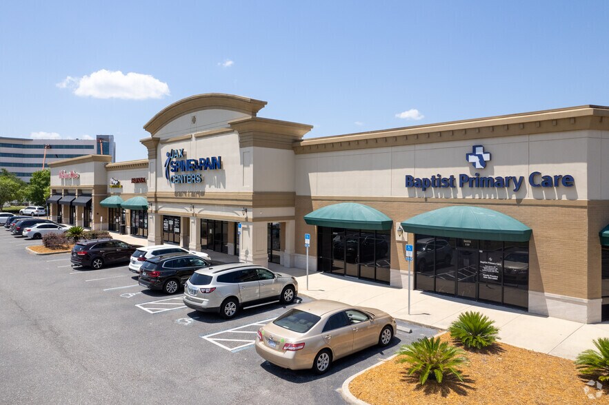 2349 Village Square Pkwy, Fleming Island, FL à louer - Photo de l’immeuble – Image 1 sur 7