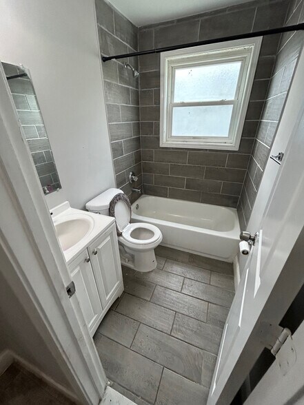 2912-2920 Langston Pl SE, Washington, DC à vendre - Photo intérieure – Image 3 sur 4