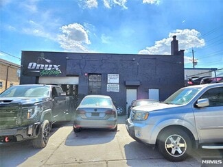 Plus de détails pour 219 Sussex St, Hackensack, NJ - Local commercial à vendre