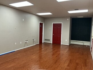 Plus de détails pour 399 Old Germantown Rd, Germantown Hills, IL - Bureau à louer