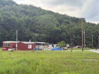Plus de détails pour 1 Shady Side Trailer Ct, New Brighton, PA - Logement à vendre