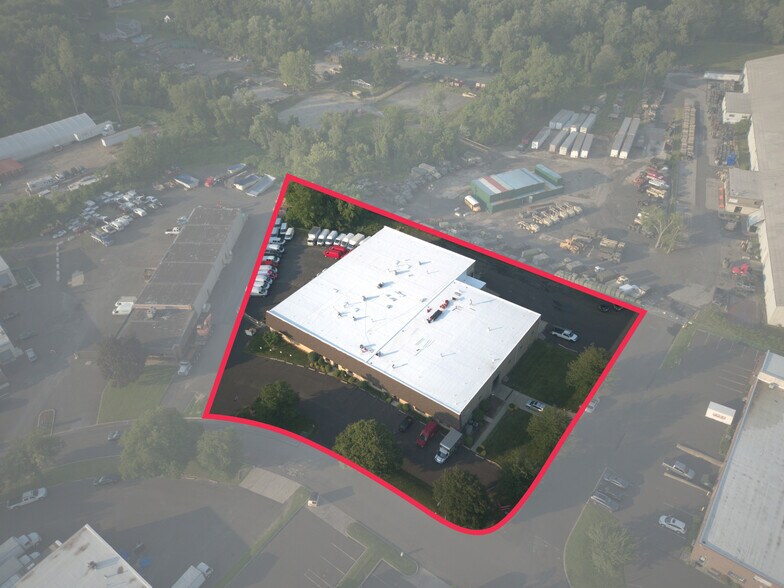 1701 Loretta Ave, Feasterville, PA à vendre - Photo de l’immeuble – Image 2 sur 14