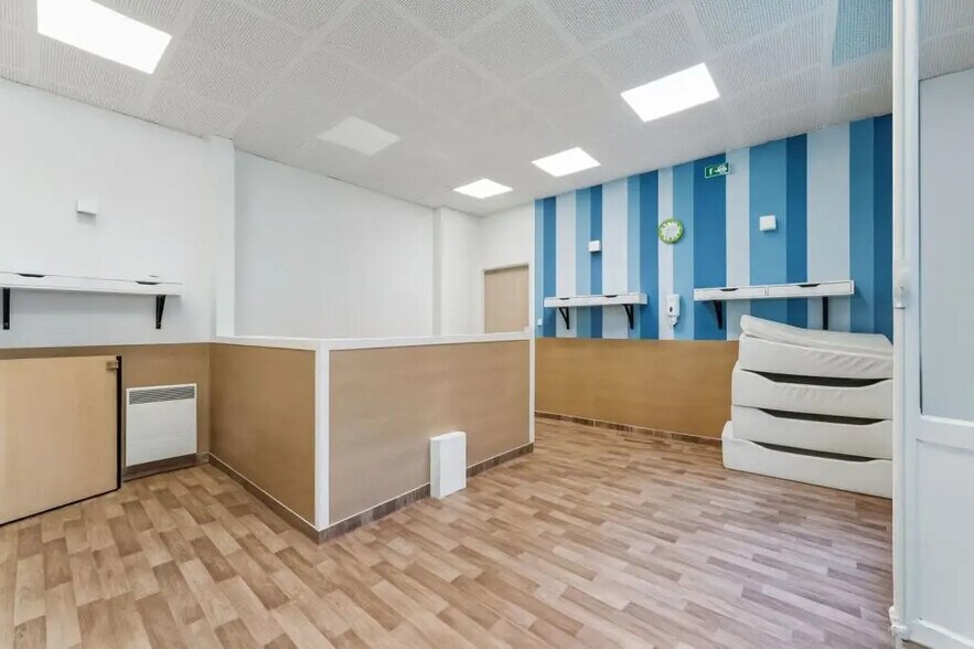 71 Avenue Victor Hugo, Paris à louer - Photo de l’immeuble – Image 3 sur 16