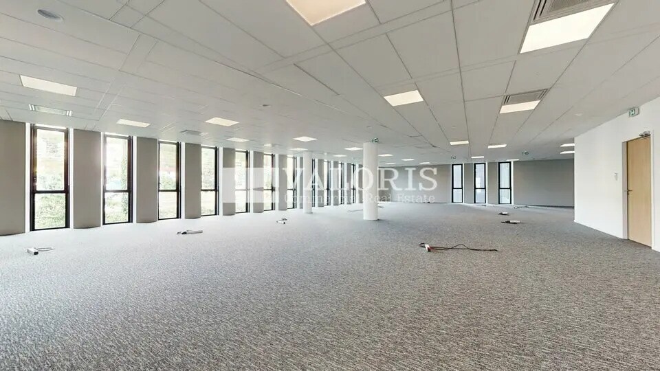 Bureau dans Lyon à louer - Photo de l’immeuble – Image 2 sur 20