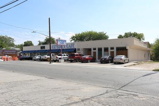 Plus de détails pour 2418-2426 N Zarzamora St, San Antonio, TX - Local d'activités à louer