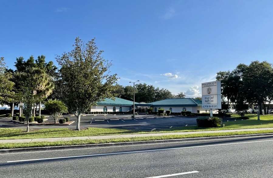 820 S Bea Ave, Inverness, FL à louer - Photo de l’immeuble – Image 1 sur 29