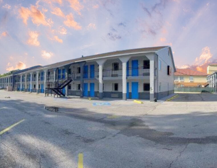 2111 NW Evangeline Trwy, Lafayette, LA à vendre - Photo de l’immeuble – Image 1 sur 9