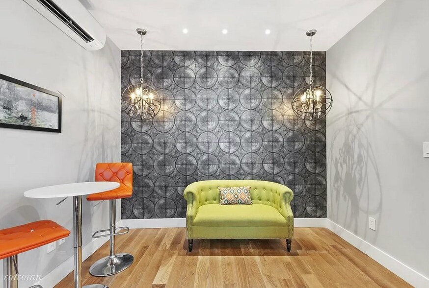 58 De Sales Pl, Brooklyn, NY à vendre - Photo de l’immeuble – Image 2 sur 5