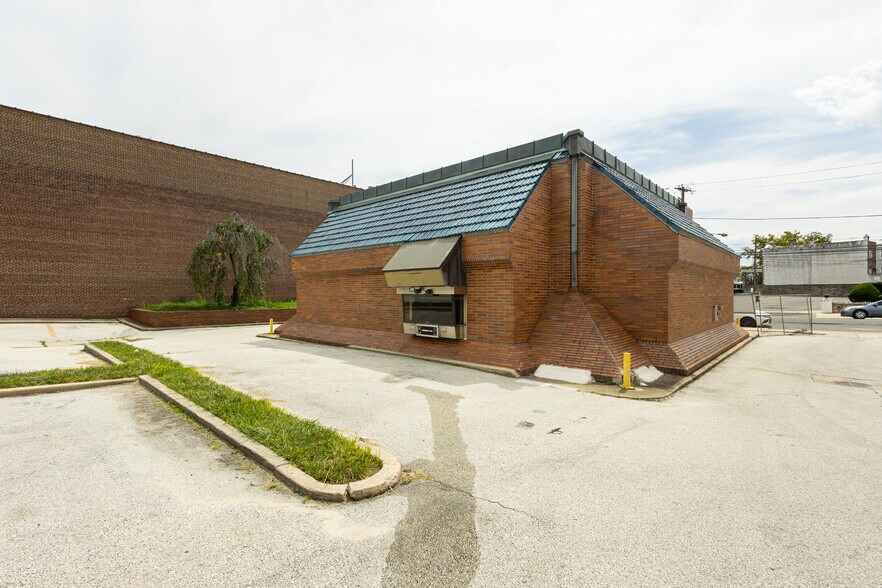 6503-6515 Haverford Ave, Philadelphia, PA à louer - Photo de l’immeuble – Image 2 sur 12