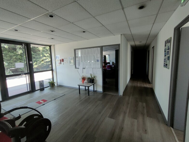 6 Avenue Apollo, Mérignac à louer - Photo de l’immeuble – Image 1 sur 8
