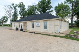 Plus de détails pour 709 N Carbon St, Marion, IL - Local d’activités à vendre