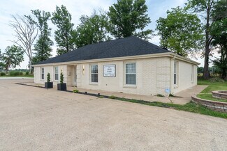 Plus de détails pour 709 N Carbon St, Marion, IL - Local d’activités à vendre